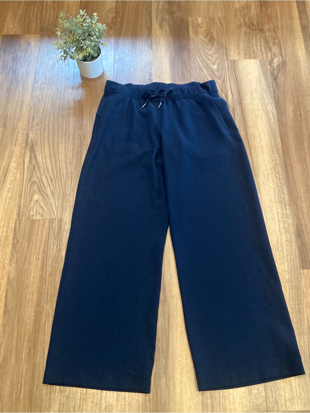 lululemon athletica Navy Wide-Leg Drawstring Sweatpants